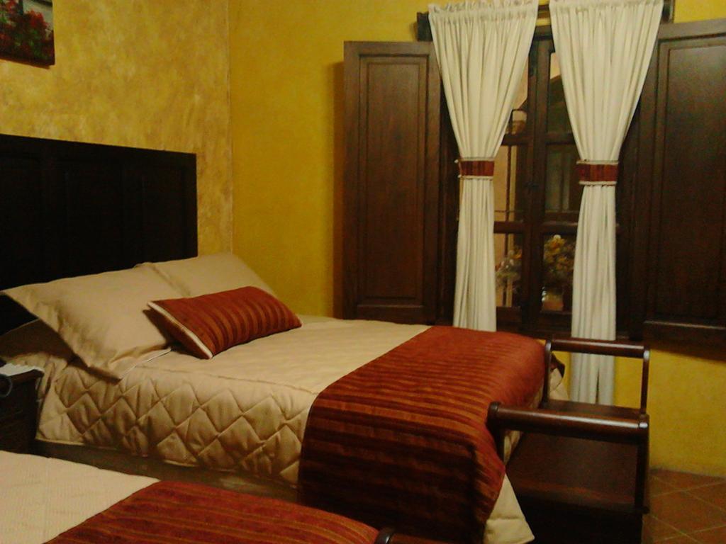 فندق Casa Buena Vista أنتيغوا غواتيمالا الغرفة الصورة